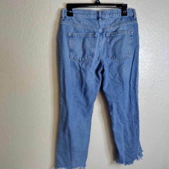 Free People We The Free Maggie Distressed Straight Leg Crop Jeans Sz 28 - Picture 8 of 11